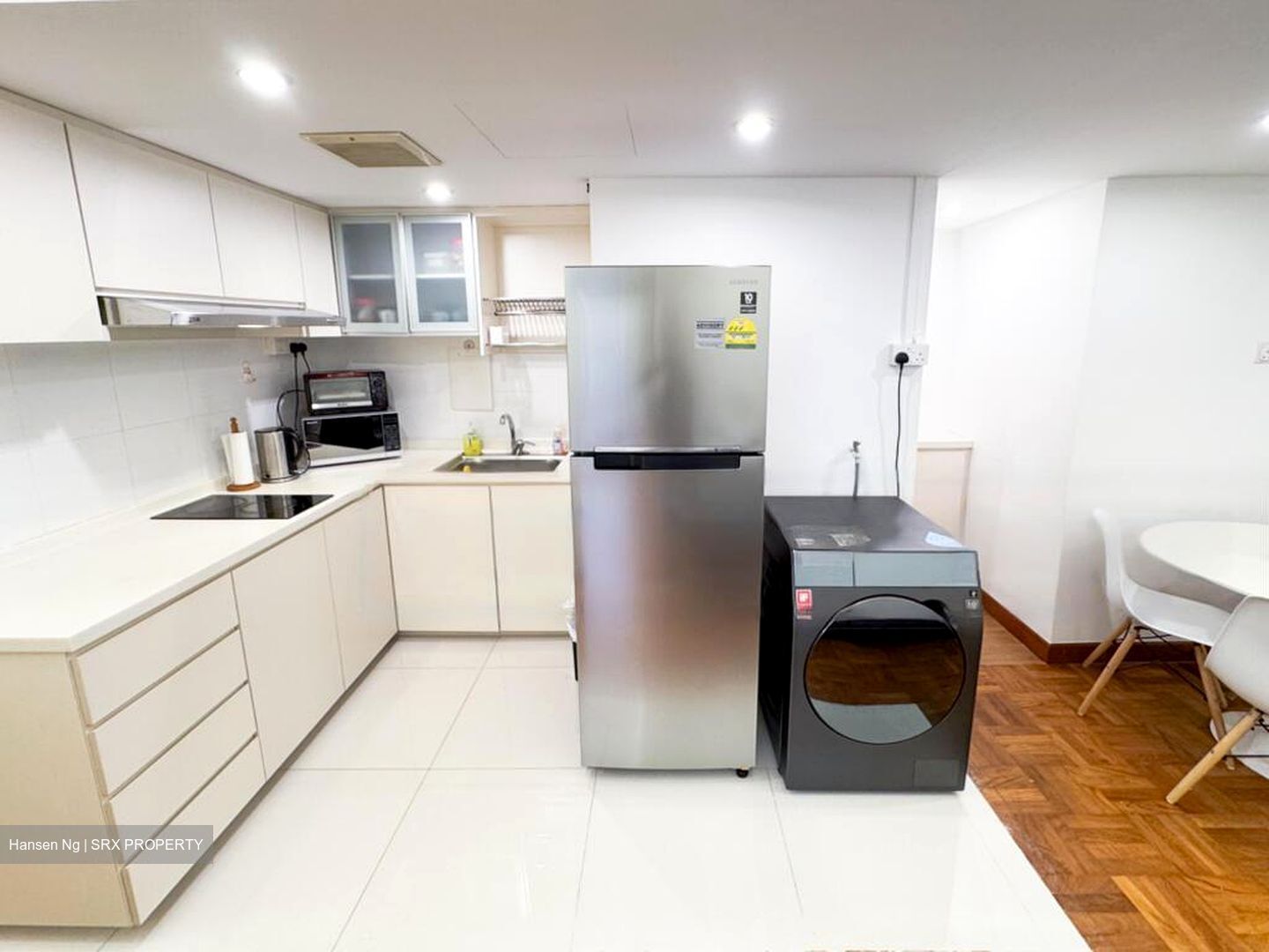 International Plaza (D2), Apartment #480735111